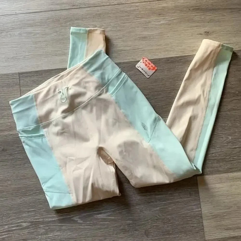 Free People Movement High Waisted Good Karma Tie Dye‎ Leggings L NWT